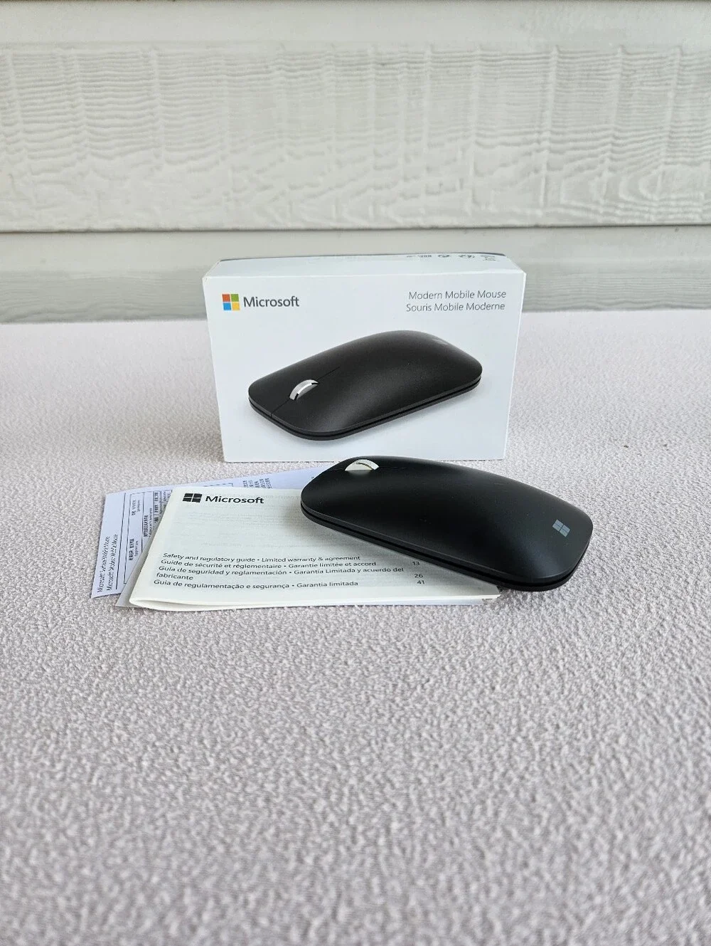 Microsoft Modern Mobile Mouse Black 1679/1679C Bluetooth Wireless Portable